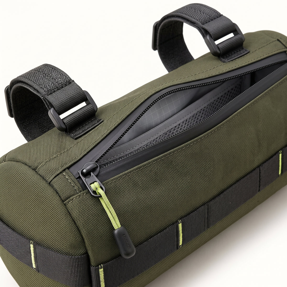 Cylindrical Handlebar Bag